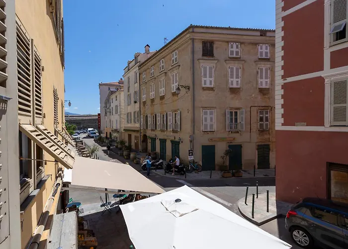 Appartements T2 Rue Conventionnel Chiappe, Quartier Citadelle Port