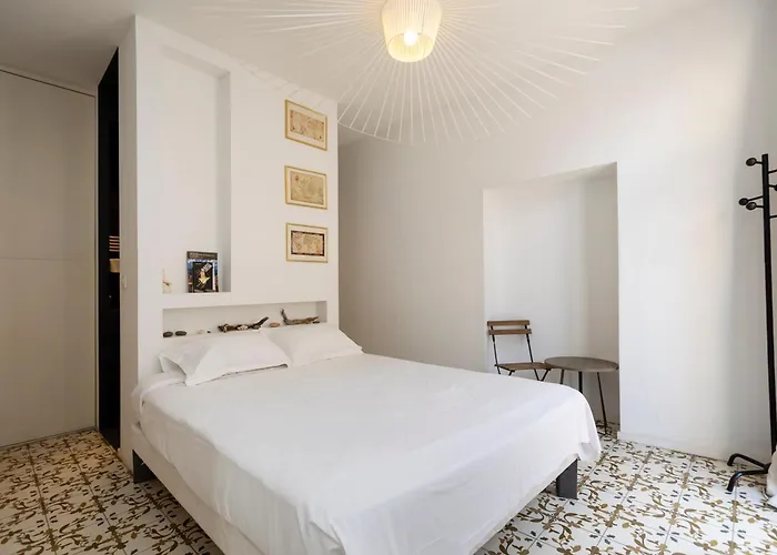 Appartements T2 Rue Conventionnel Chiappe, Quartier Citadelle Port * 阿雅克肖