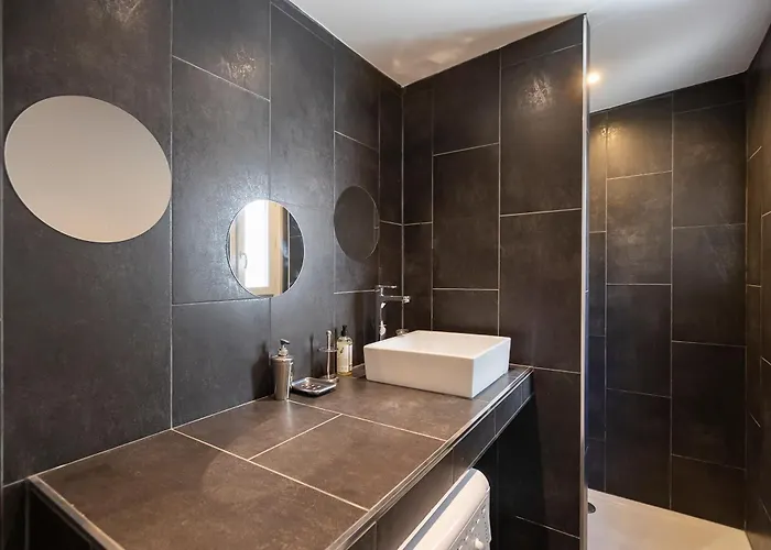 公寓 Appartements T2 Rue Conventionnel Chiappe, Quartier Citadelle Port