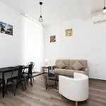 Appartements T2 Rue Conventionnel Chiappe, Quartier Citadelle Port Apartman