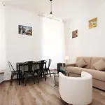 Apartman Appartements T2 Rue Conventionnel Chiappe, Quartier Citadelle Port *