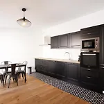 Appartements au cœur de la vieille ville piétonne&Citadelle Ajaccio (Corsica)