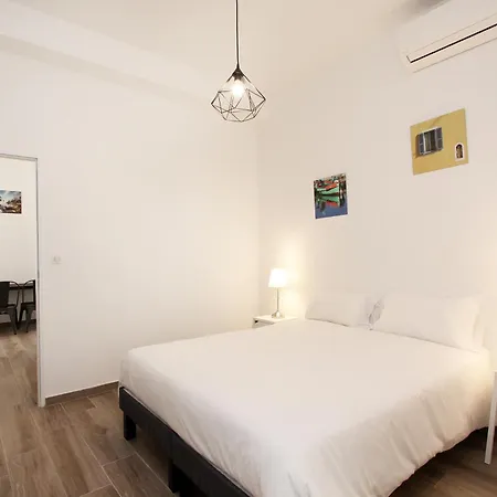 Lejlighed T2 Rue Conventionnel Chiappe, Quartier Citadelle Port Ajaccio (Corsica)