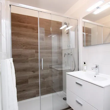 Lejlighed T2 Rue Conventionnel Chiappe, Quartier Citadelle Port *
