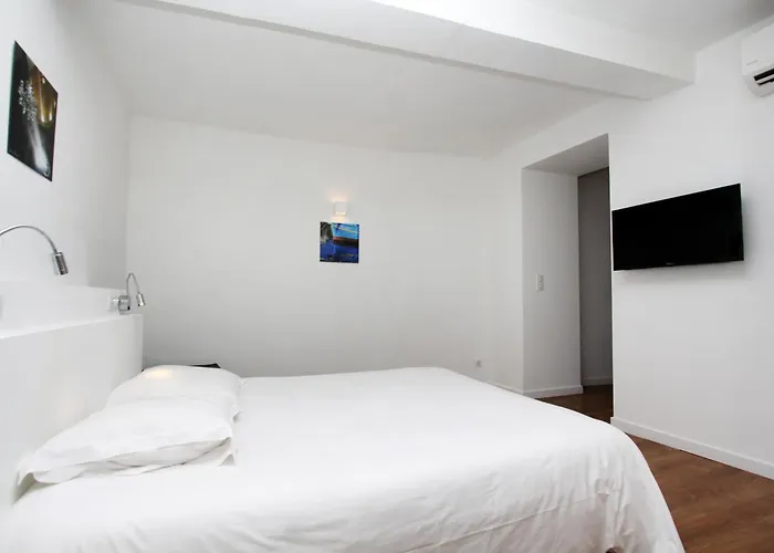 Appartements T2 Rue Conventionnel Chiappe, Quartier Citadelle Port Apartmán
