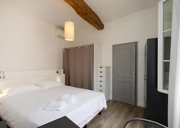 Appartements T2 Rue Conventionnel Chiappe, Quartier Citadelle Port