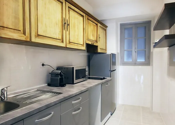 Apartmán Appartements T2 Rue Conventionnel Chiappe, Quartier Citadelle Port